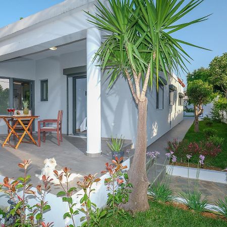 Villa Belle Helene Kalamaki  Luaran gambar