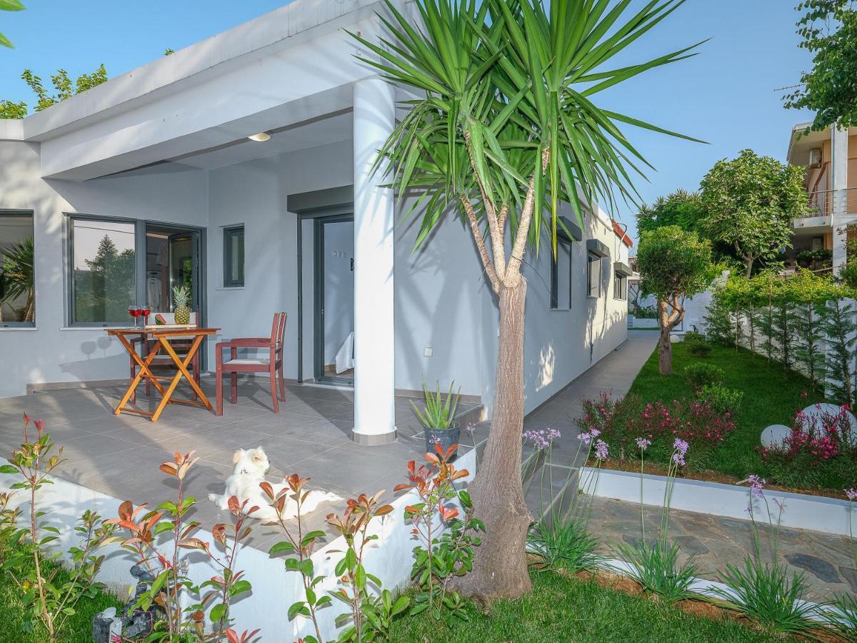 Villa Belle Helene Kalamaki  Luaran gambar