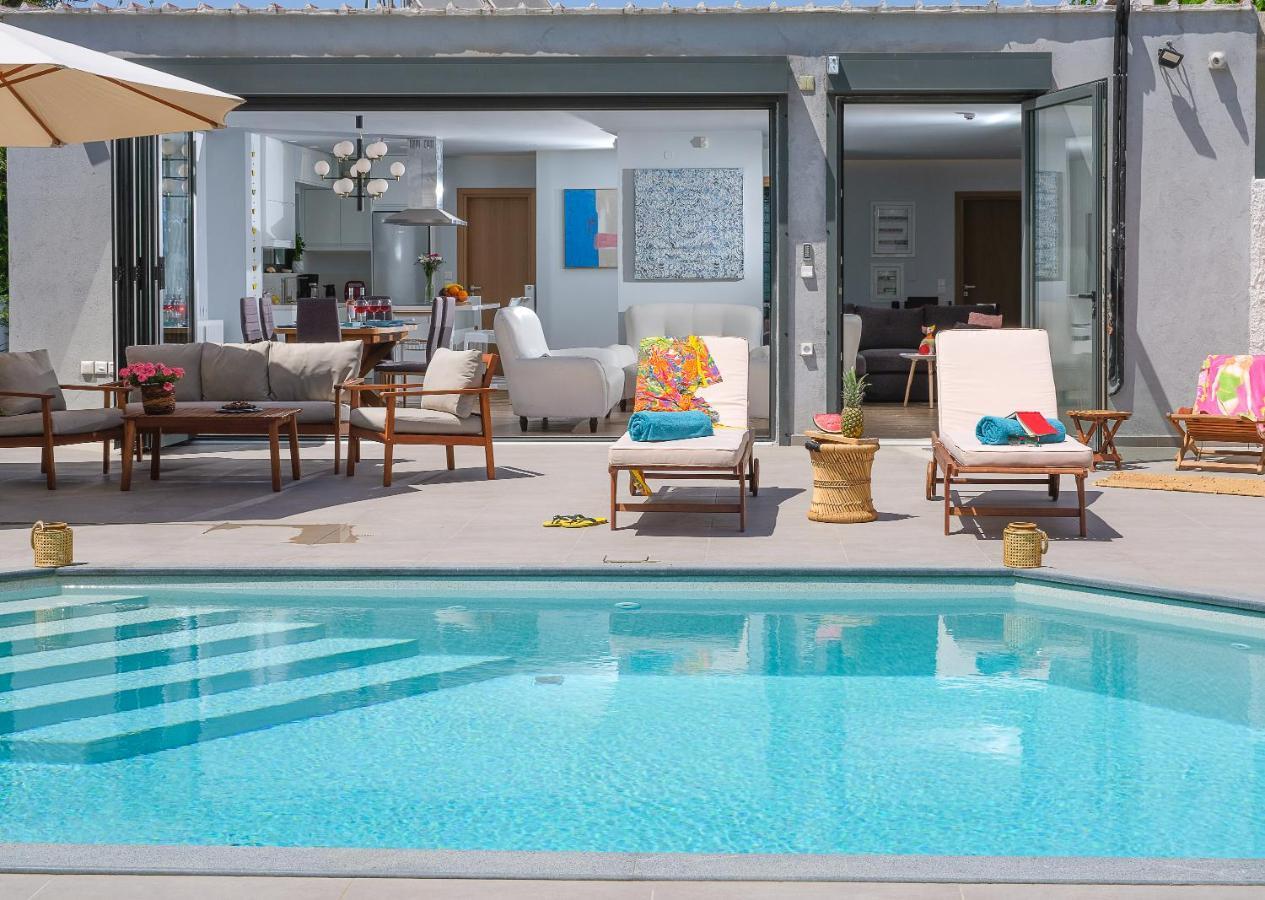 Villa Belle Helene Kalamaki  Luaran gambar